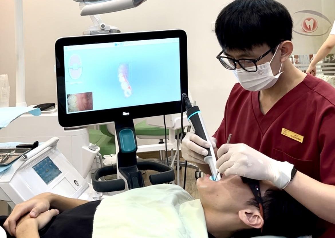 Dental preparation and digital impression taking.